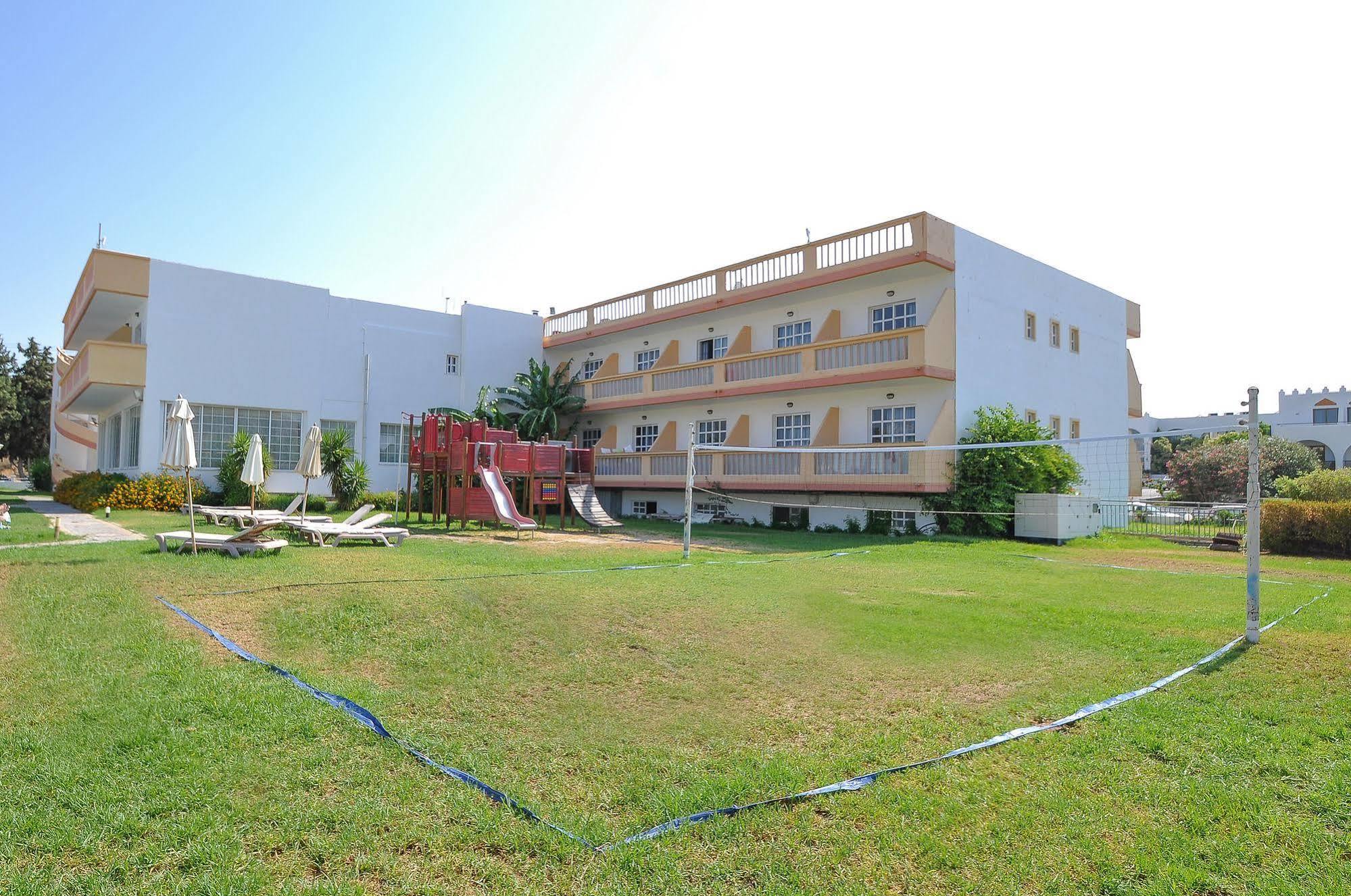 Alfa Hotel 科林比亚 外观 照片